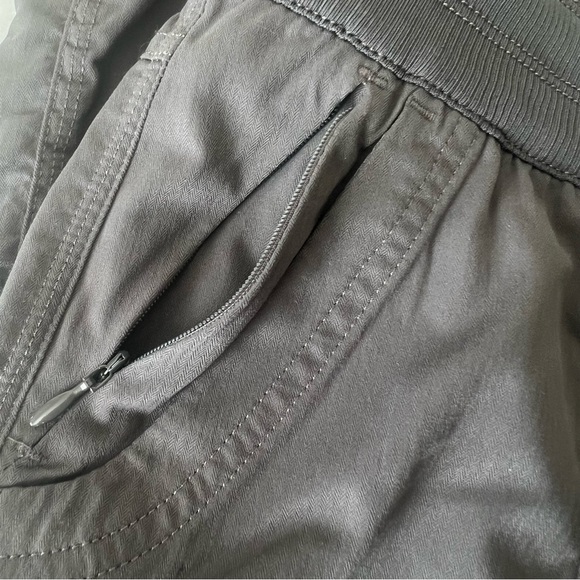 The North Face Aphrodite Women’s Pants NF0A2UOP Size Small Gray - Picture 9 of 11
